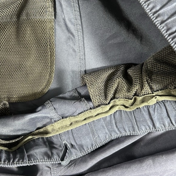 The North Face Mens Navy Blue Swim Trunks Size Medium Belted Liner Cut Out - Picture 7 of 7